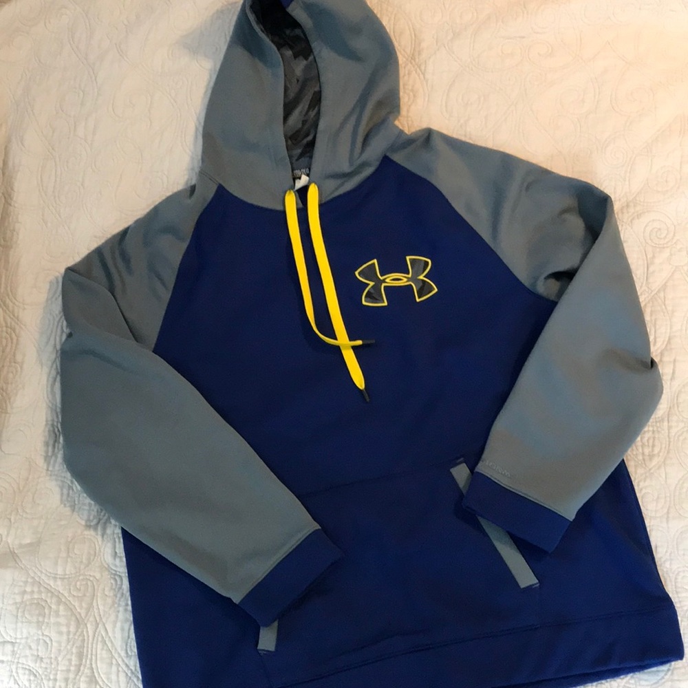 NWOT Under Armour hoodie.